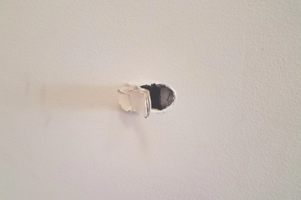 How To Repair a Hole in Sheetrock in Irvington, NJ